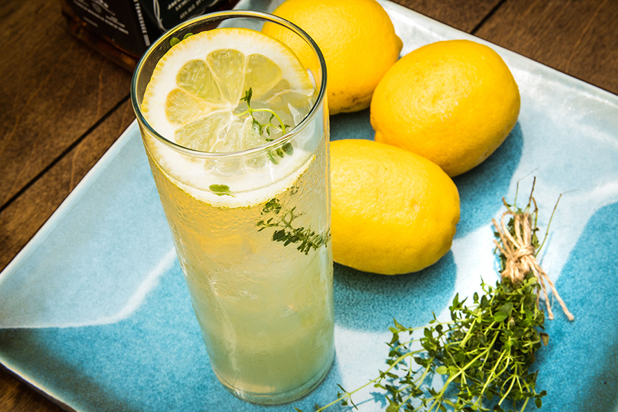 fun and unique summertime drink catering trends from G Texas Catering
